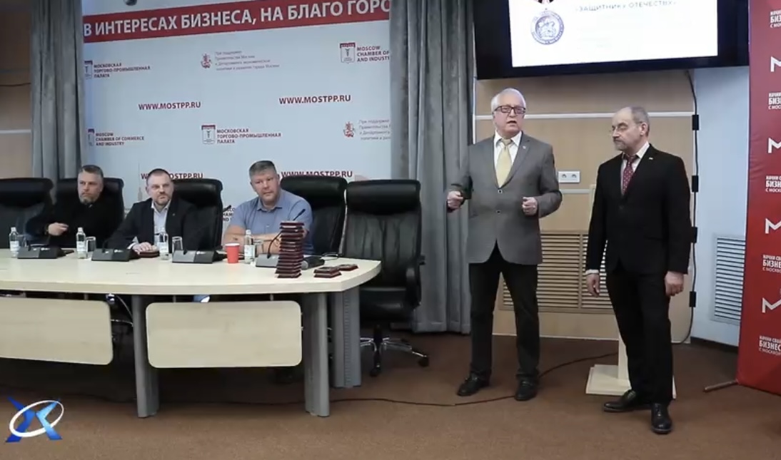 В Москве отметили заслуги ветеранов медалью «Защитнику Отечества» при содействии фонда «Симфония Победы»